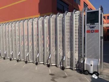 Aluminiumlegierungs-dehnbares elektrisches einziehbares Tor, das mit Maschensieb sich faltet